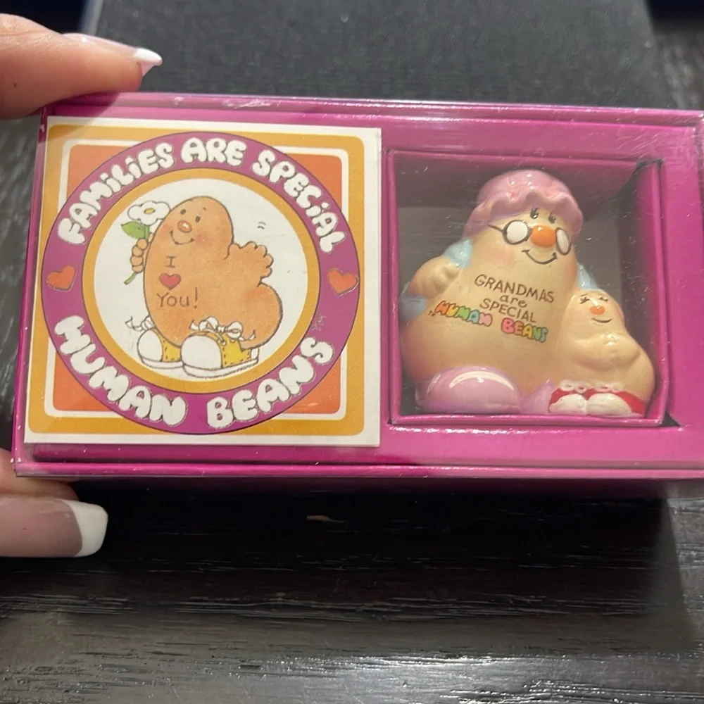 Enesco 1981 